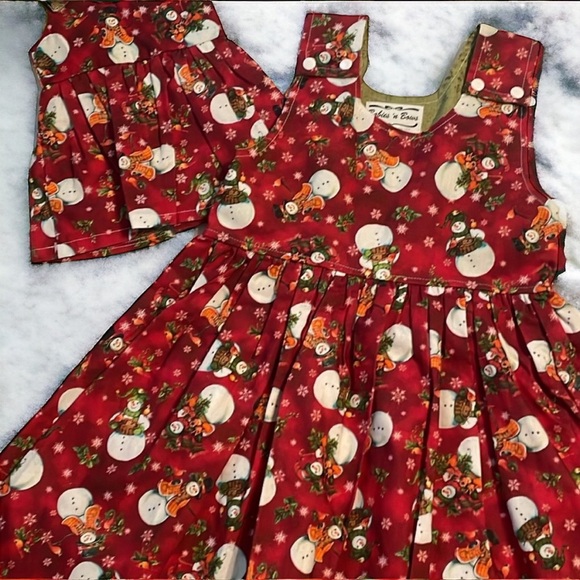 Babies and Bows handmade dress/jumper w/matching doll dress snowman design - Picture 2 of 13